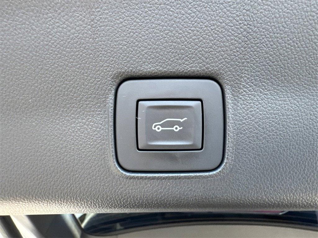 new 2025 Chevrolet TrailBlazer car, priced at $29,070