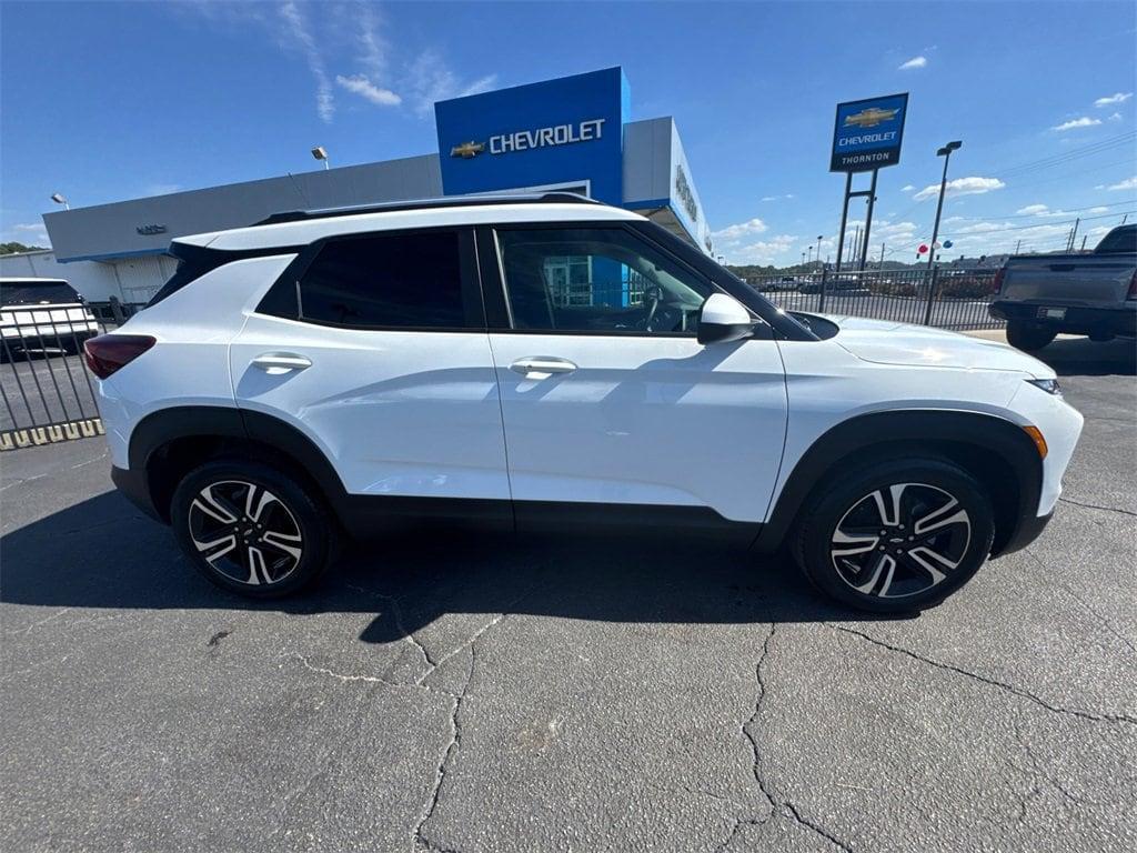 new 2025 Chevrolet TrailBlazer car, priced at $29,070