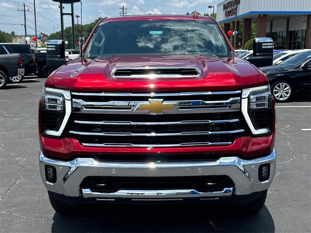 new 2024 Chevrolet Silverado 2500 car, priced at $76,305