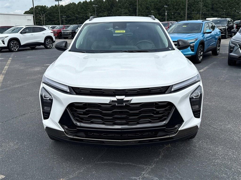 new 2025 Chevrolet Trax car, priced at $26,995