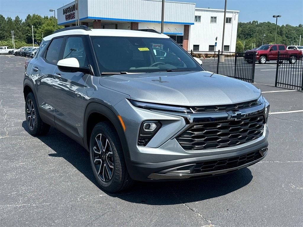 new 2025 Chevrolet TrailBlazer car, priced at $31,594