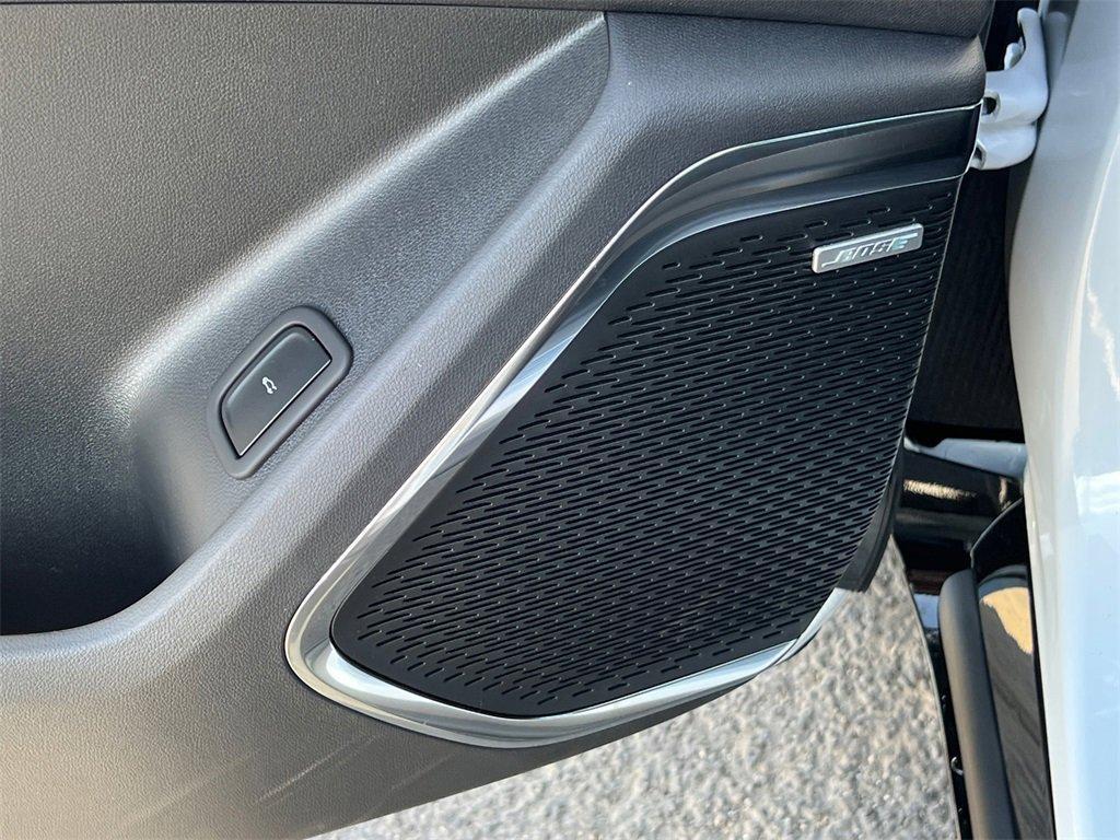 new 2026 Chevrolet Traverse car, priced at $57,415