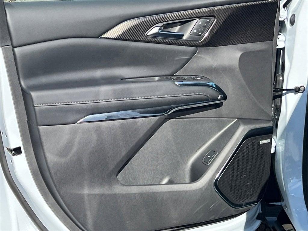 new 2026 Chevrolet Traverse car, priced at $57,415