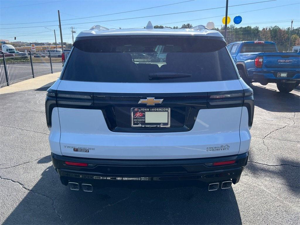 new 2026 Chevrolet Traverse car, priced at $57,415