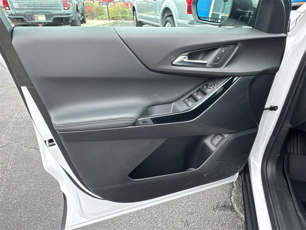 new 2026 Chevrolet Equinox car, priced at $31,610