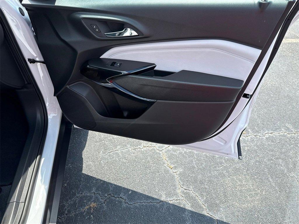new 2025 Chevrolet Trax car, priced at $20,095