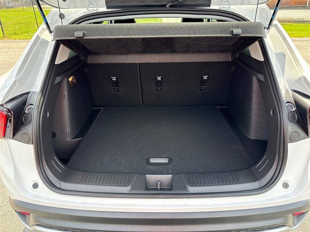 new 2025 Chevrolet Trax car, priced at $20,095