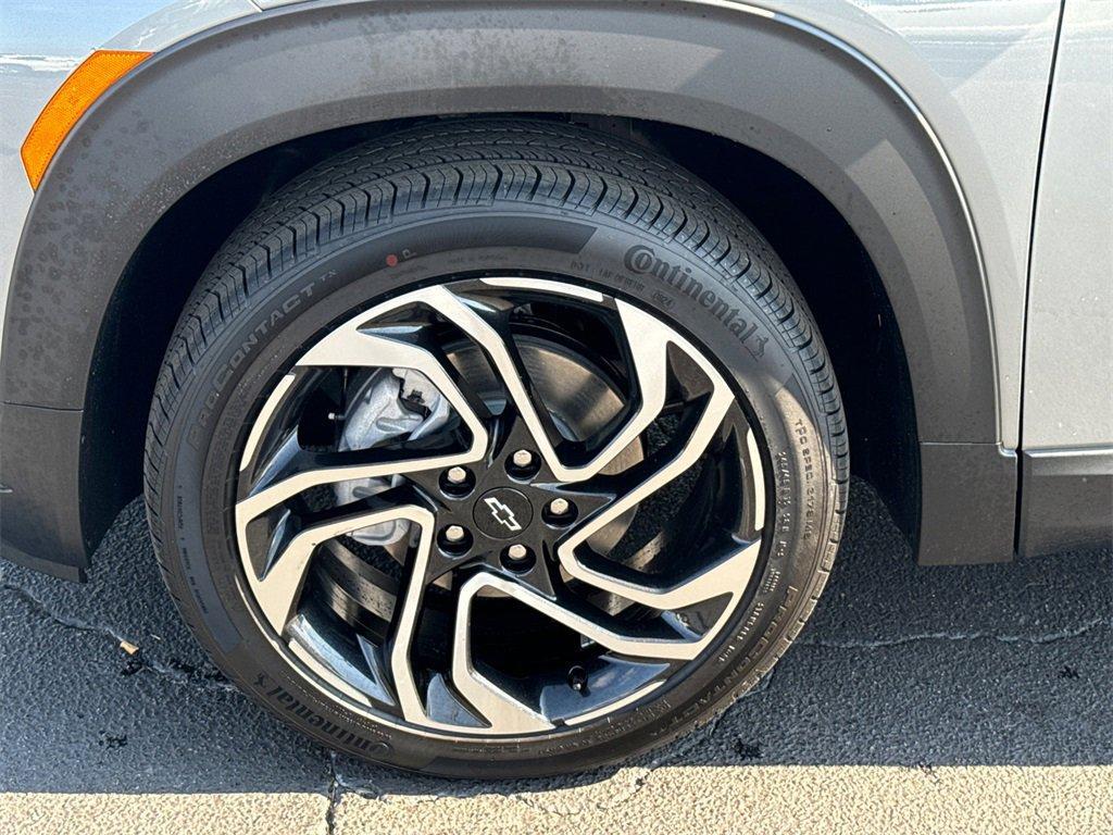 new 2025 Chevrolet TrailBlazer car, priced at $29,994