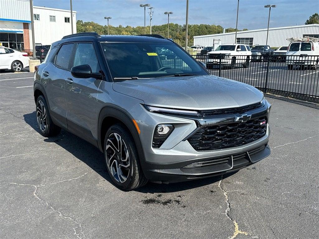 new 2025 Chevrolet TrailBlazer car, priced at $29,994