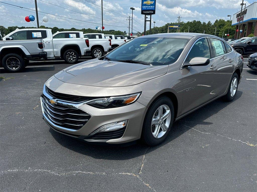 new 2025 Chevrolet Malibu car, priced at $23,380