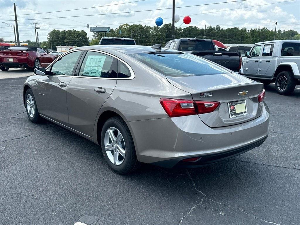 new 2025 Chevrolet Malibu car, priced at $23,380