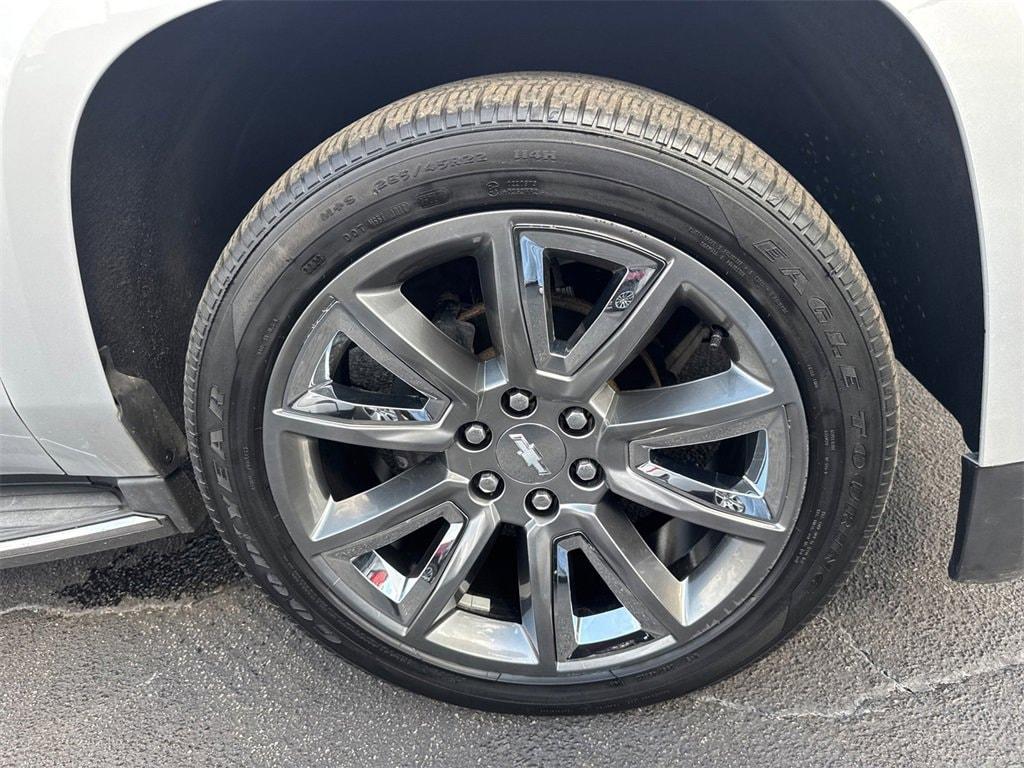used 2015 Chevrolet Suburban car, priced at $21,514
