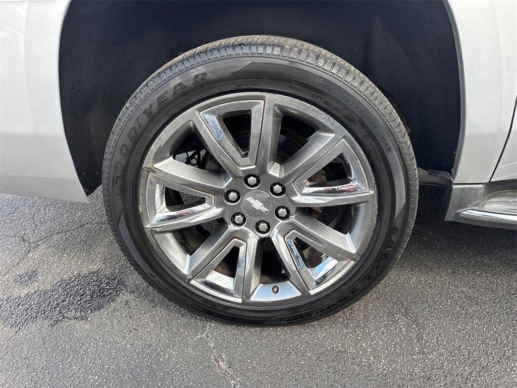 used 2015 Chevrolet Suburban car, priced at $21,514