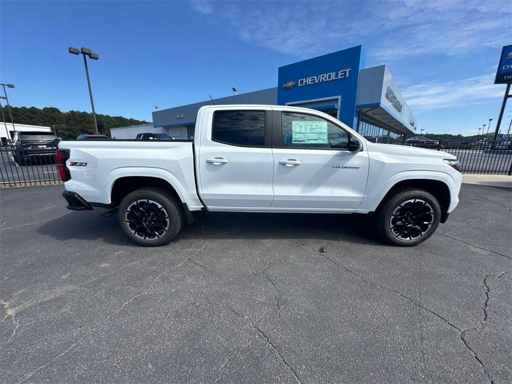 new 2026 Chevrolet Colorado car, priced at $45,005