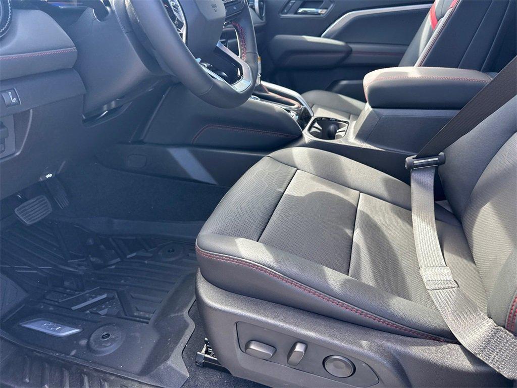new 2026 Chevrolet Colorado car, priced at $45,005