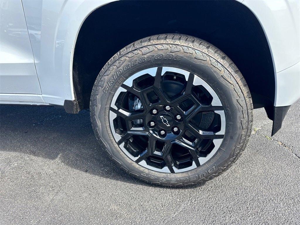 new 2026 Chevrolet Colorado car, priced at $45,005