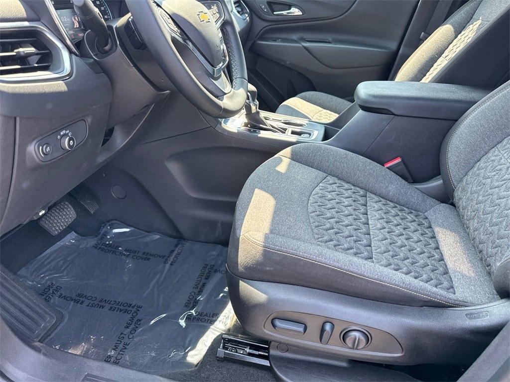 used 2024 Chevrolet Equinox car, priced at $22,447