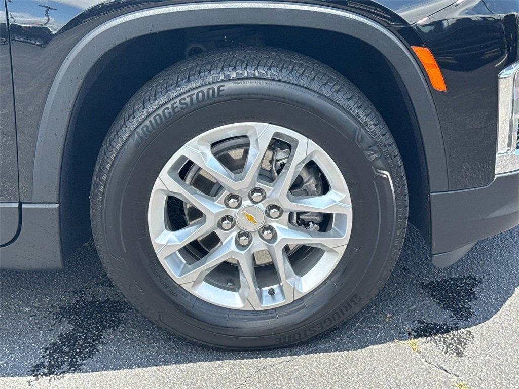 used 2023 Chevrolet Traverse car, priced at $27,546