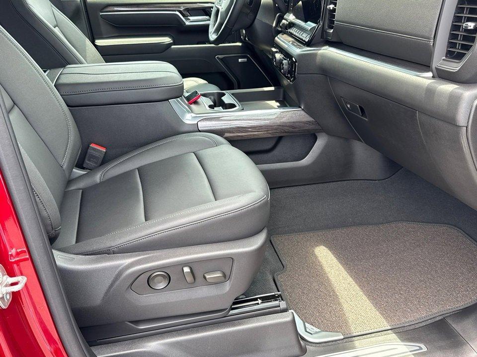 used 2025 Chevrolet Silverado 2500 car, priced at $74,996