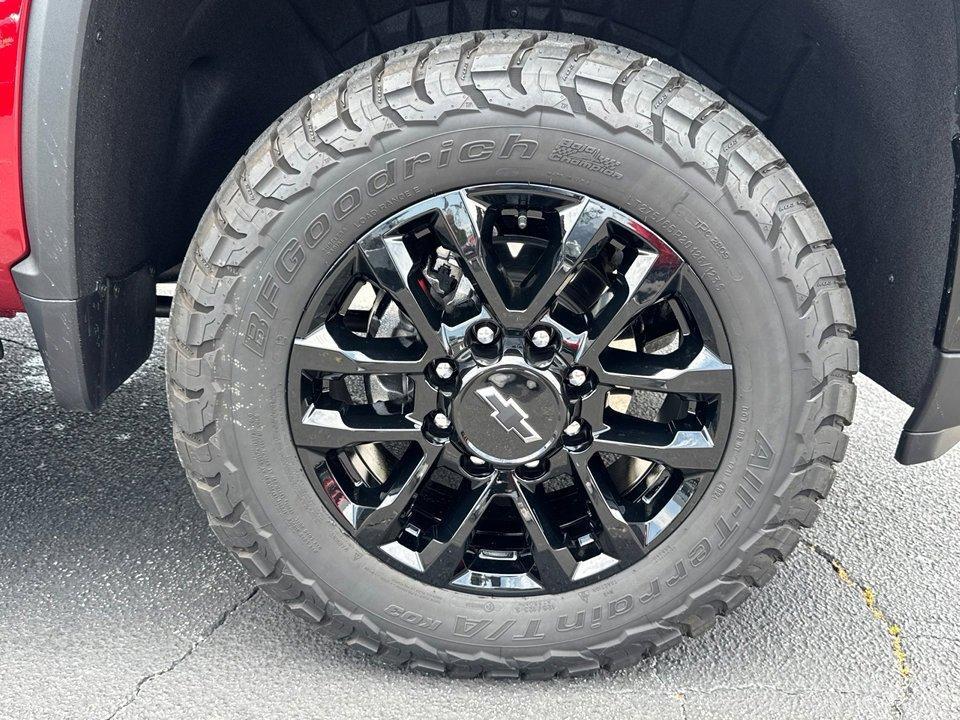 used 2025 Chevrolet Silverado 2500 car, priced at $74,996