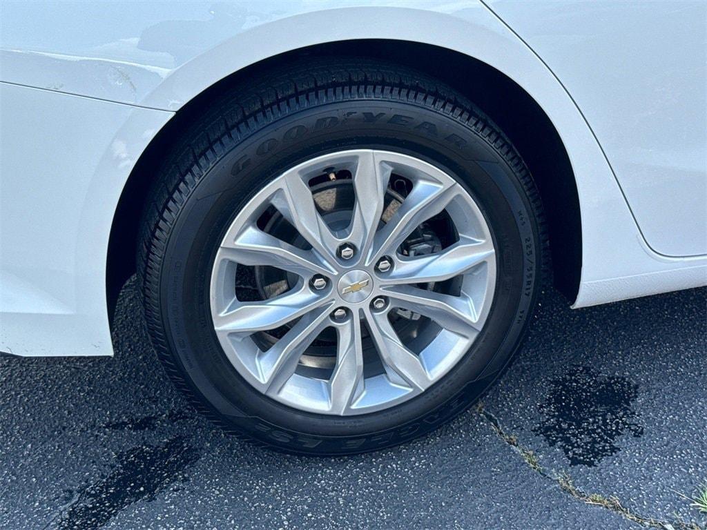 used 2024 Chevrolet Malibu car, priced at $18,496