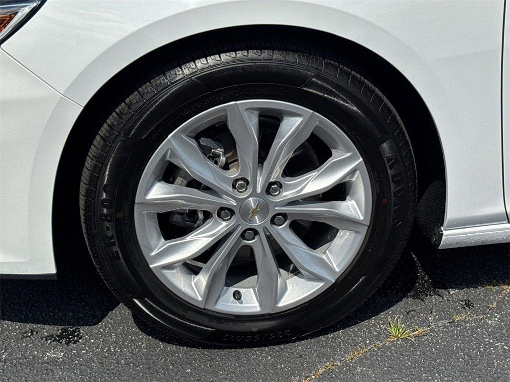 used 2024 Chevrolet Malibu car, priced at $18,496