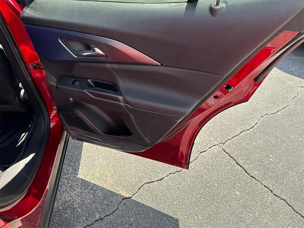 new 2025 Chevrolet Equinox EV car, priced at $36,510