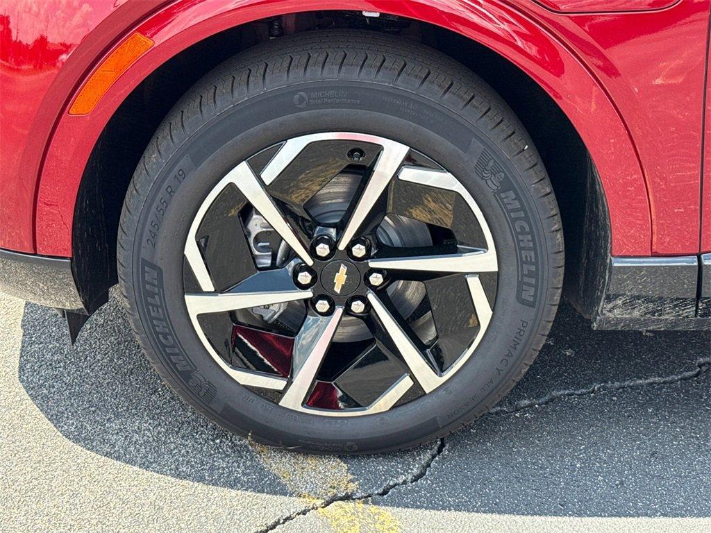 new 2025 Chevrolet Equinox EV car, priced at $36,510