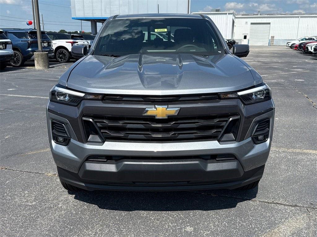 new 2025 Chevrolet Colorado car, priced at $38,079