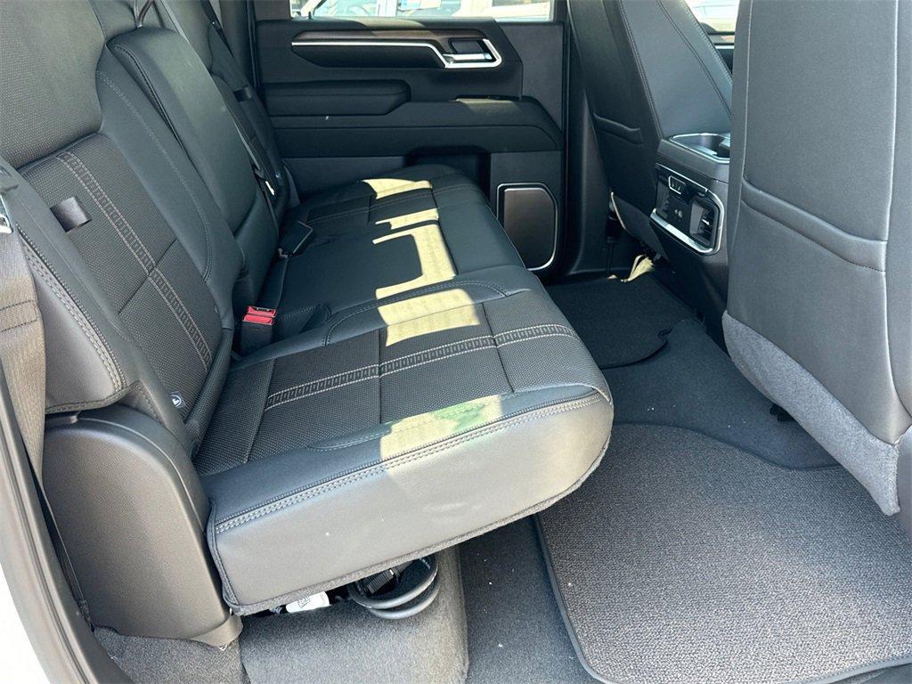 new 2025 Chevrolet Silverado 2500 car