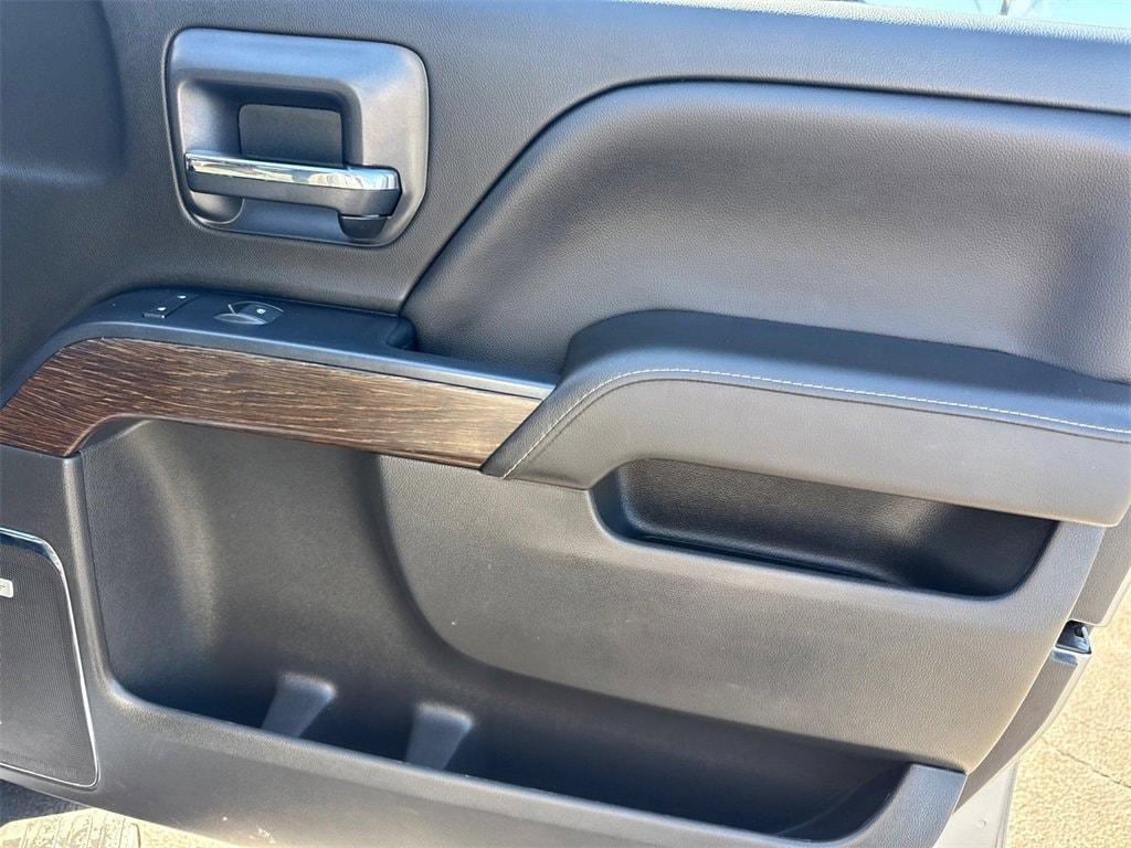 used 2018 GMC Sierra 1500 car, priced at $33,412