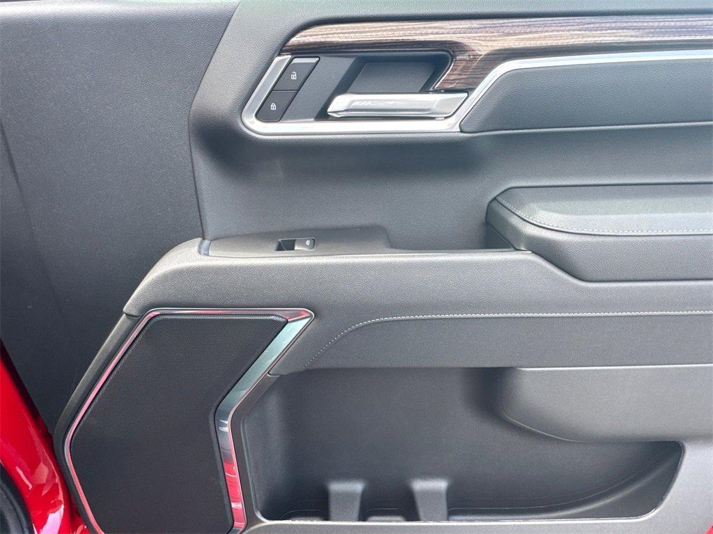 new 2025 Chevrolet Silverado 1500 car, priced at $41,040