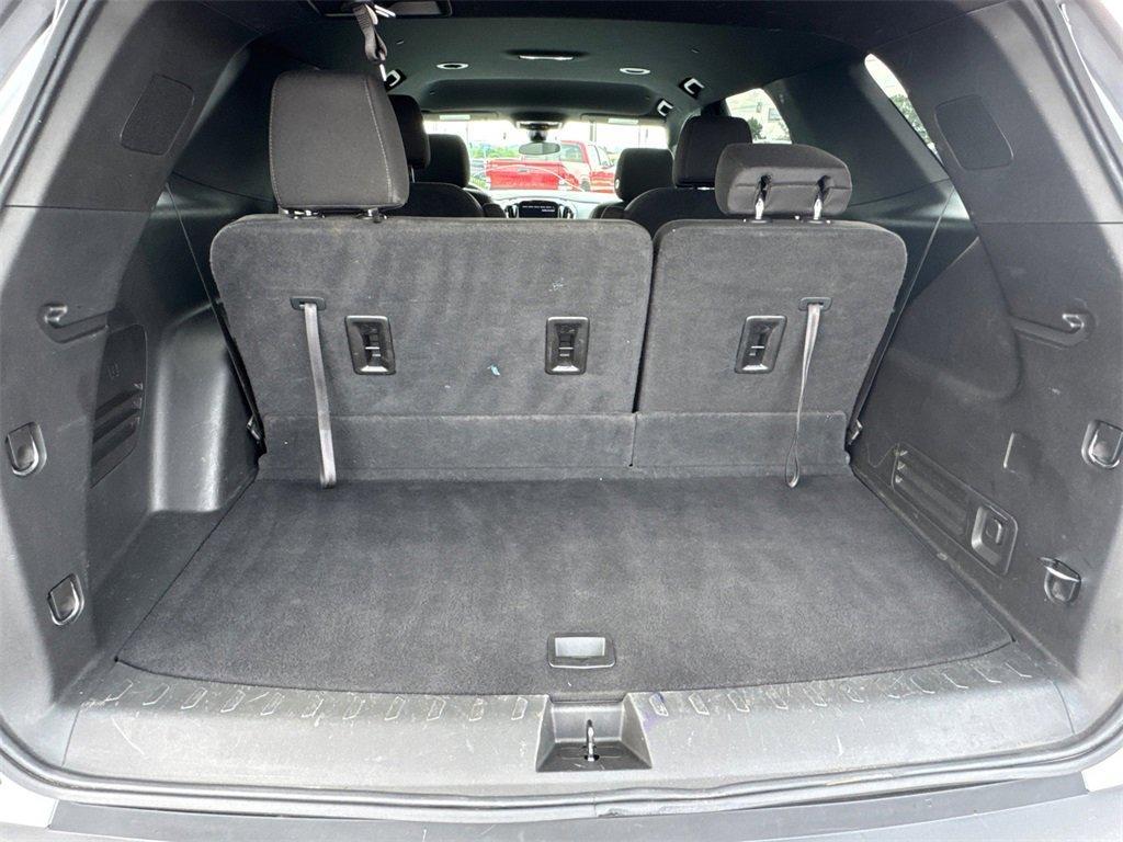 used 2023 Chevrolet Traverse car, priced at $23,987