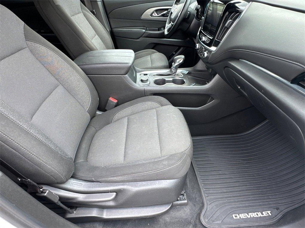 used 2023 Chevrolet Traverse car, priced at $23,987