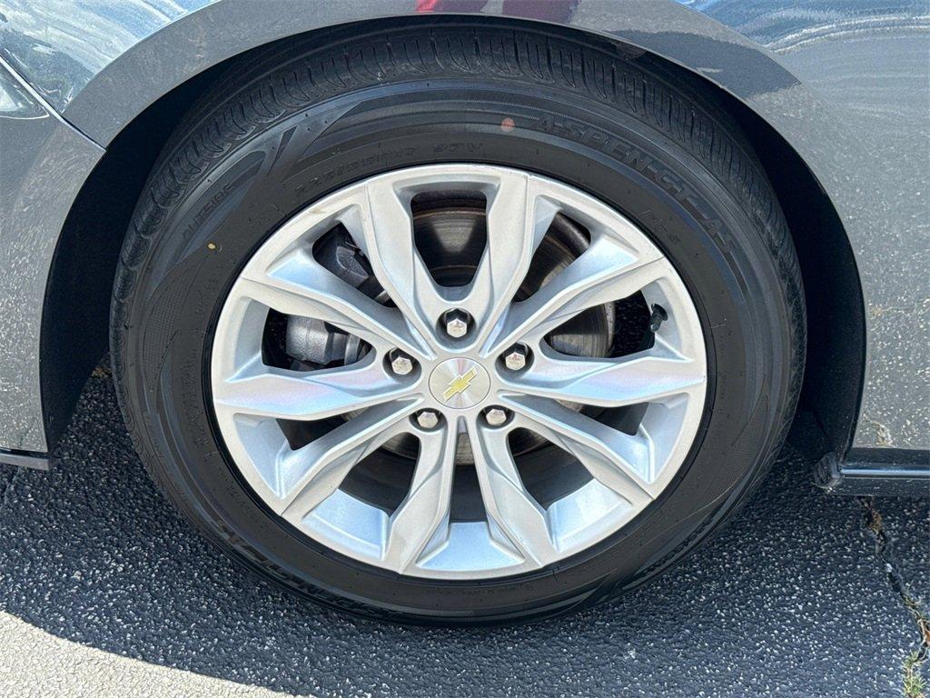 used 2019 Chevrolet Malibu car, priced at $12,514