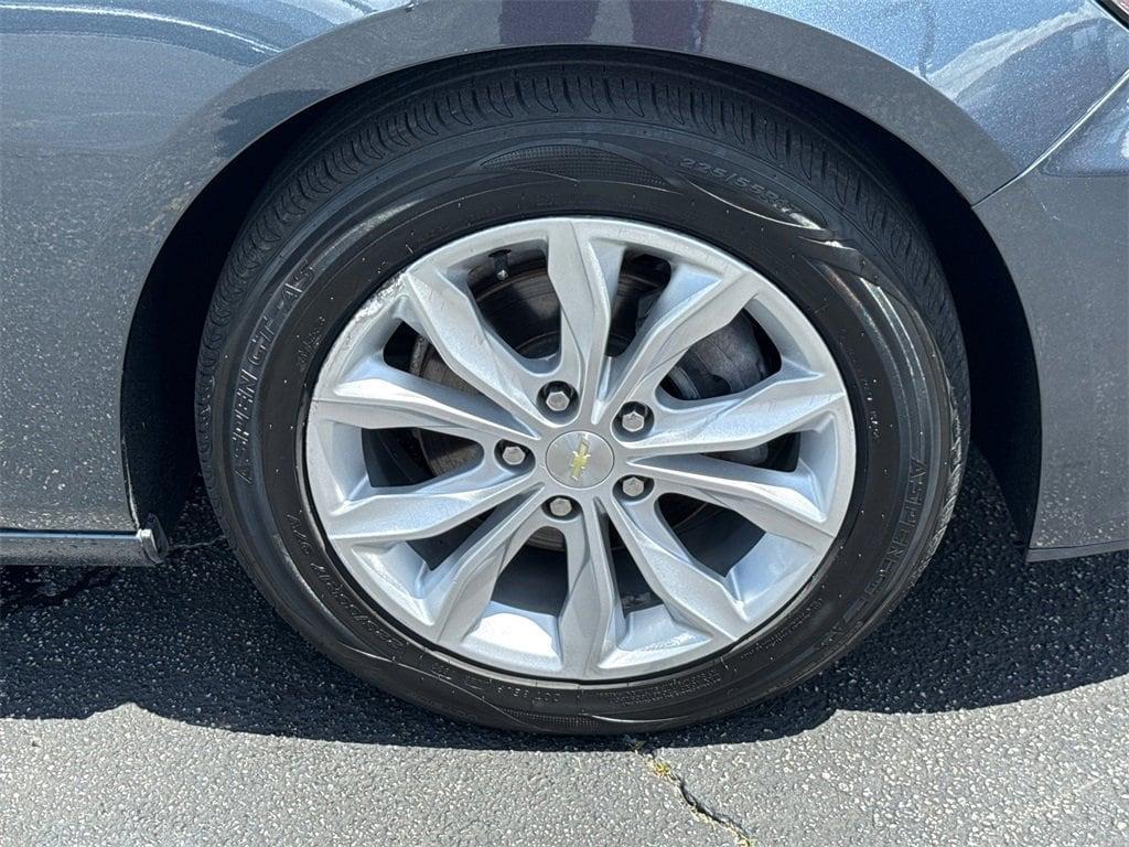 used 2019 Chevrolet Malibu car, priced at $12,514