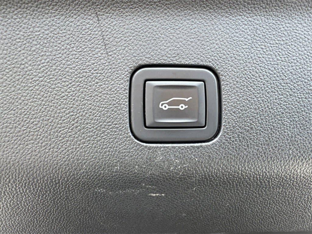 used 2021 Chevrolet Suburban car, priced at $37,334