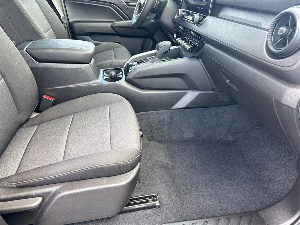 used 2024 Chevrolet Colorado car, priced at $29,986