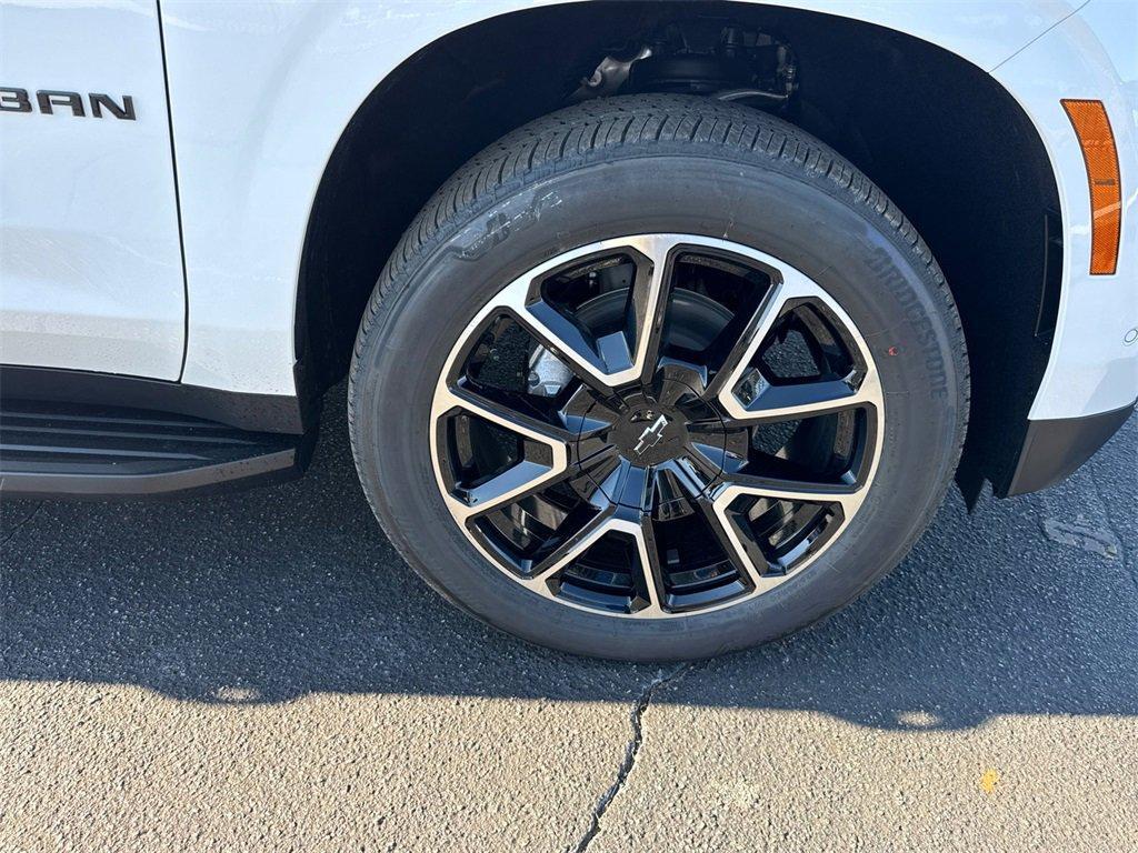 new 2026 Chevrolet Suburban car, priced at $77,220