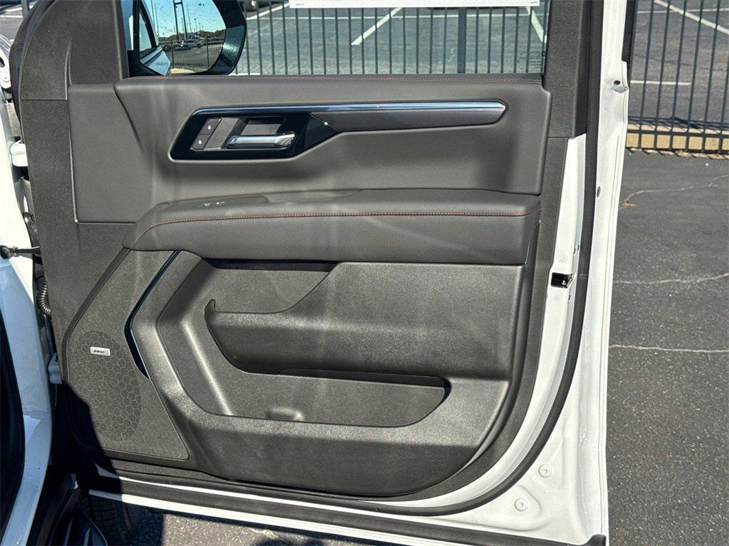 new 2026 Chevrolet Suburban car, priced at $77,220