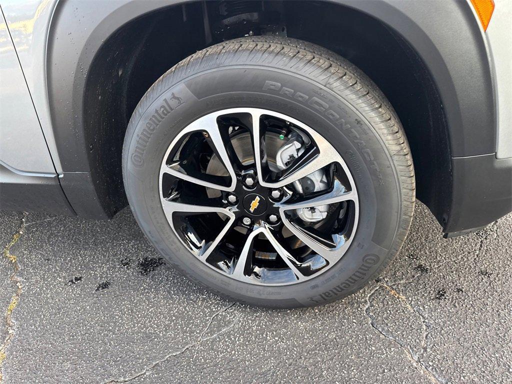 new 2026 Chevrolet TrailBlazer car, priced at $25,270
