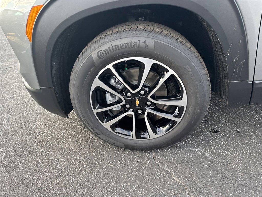 new 2026 Chevrolet TrailBlazer car, priced at $25,270