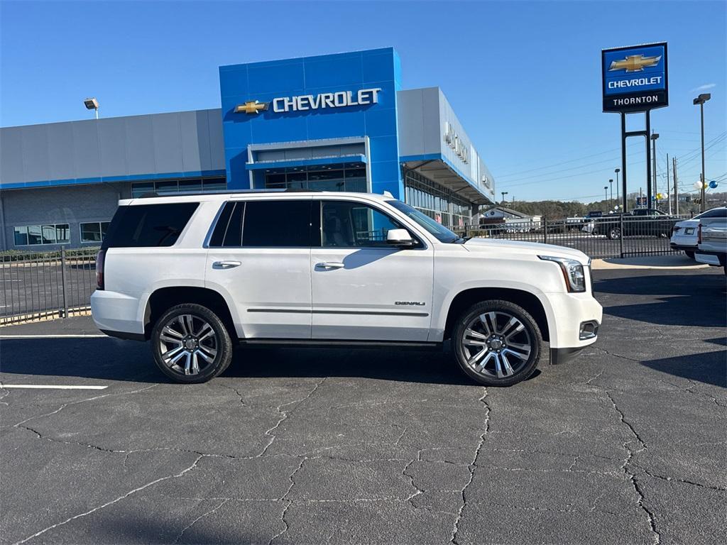 used 2019 GMC Yukon car, priced at $34,316