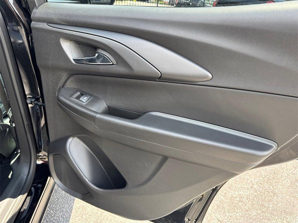 used 2025 Chevrolet TrailBlazer car, priced at $24,996