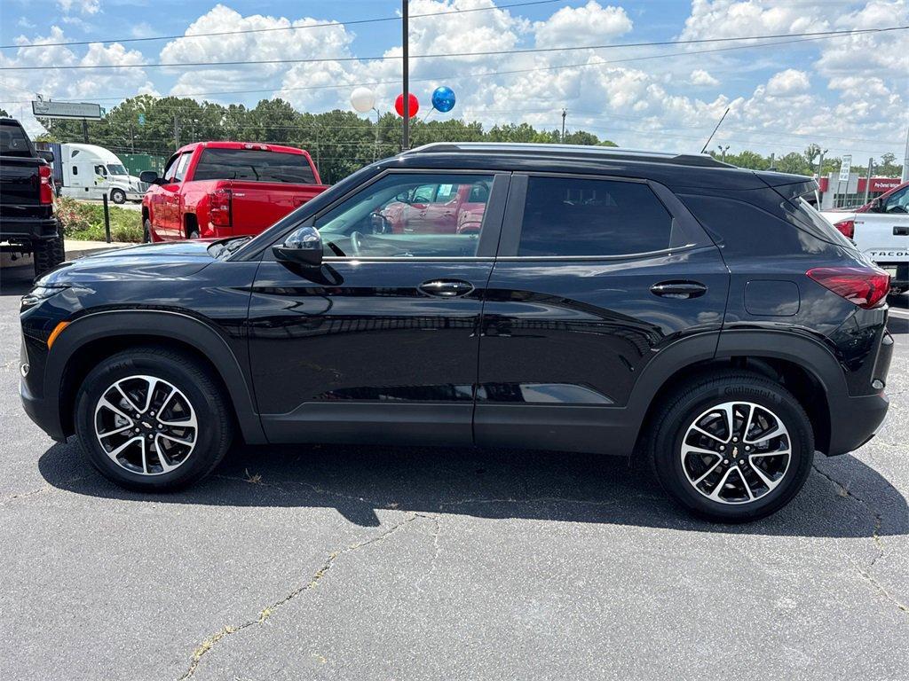 used 2025 Chevrolet TrailBlazer car, priced at $24,996