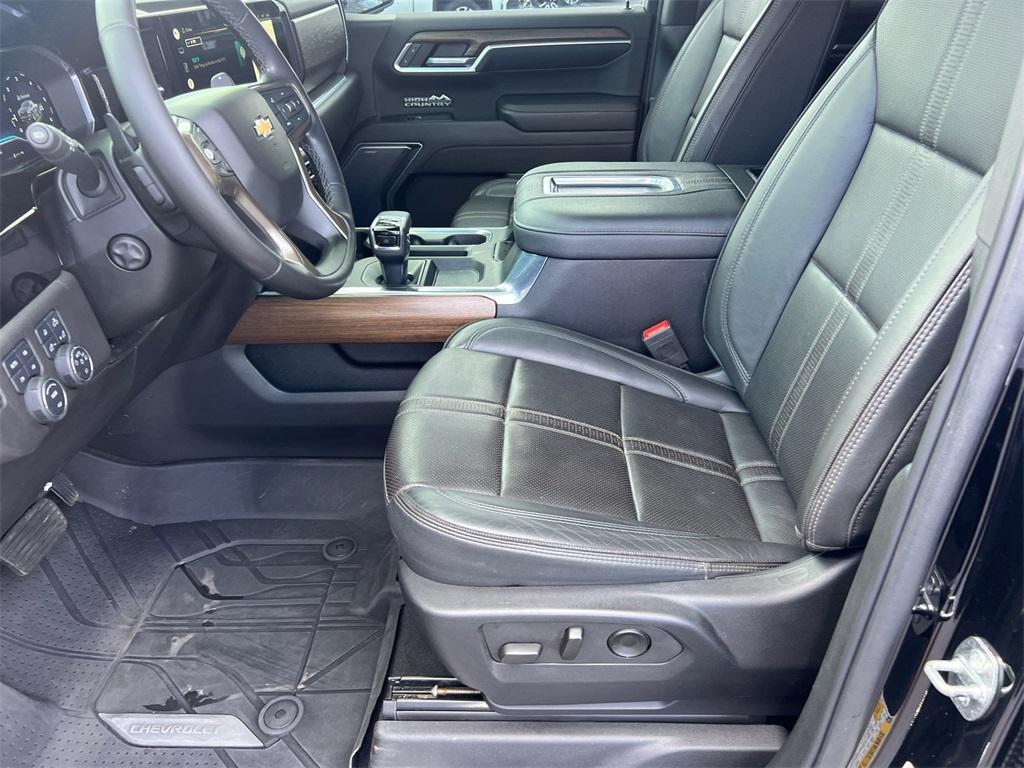 used 2022 Chevrolet Silverado 1500 car, priced at $46,642