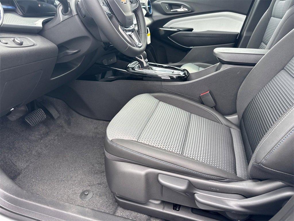 new 2026 Chevrolet Trax car, priced at $25,492