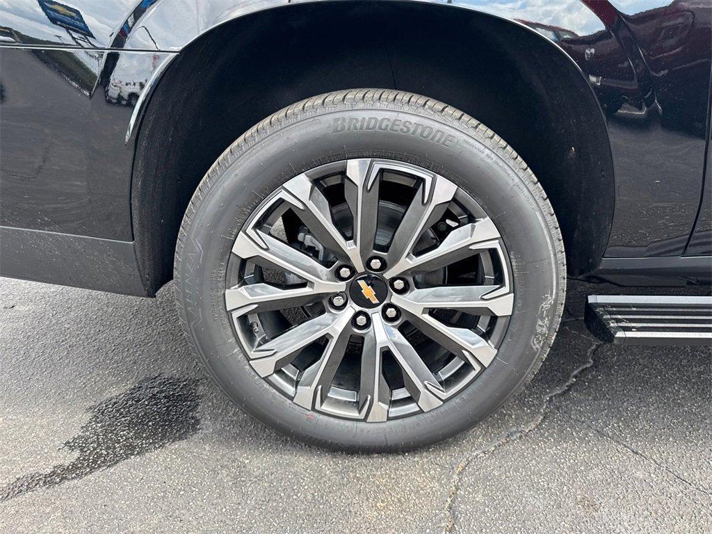 new 2026 Chevrolet Suburban car, priced at $94,569