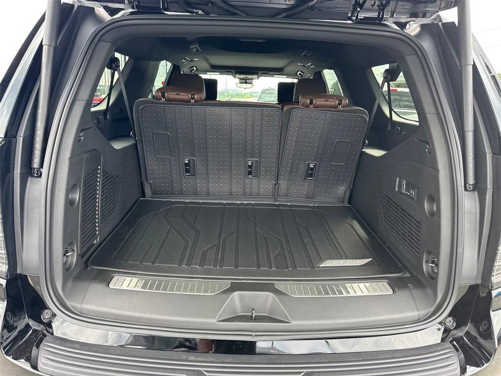 new 2026 Chevrolet Suburban car, priced at $94,569