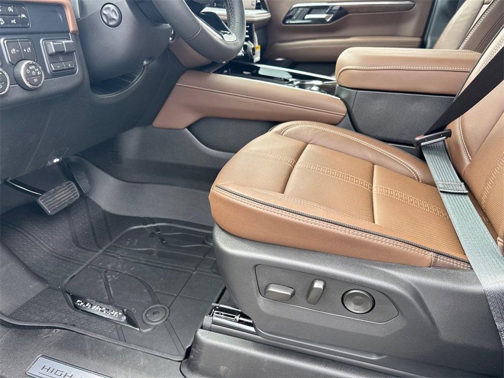 new 2026 Chevrolet Suburban car, priced at $94,569